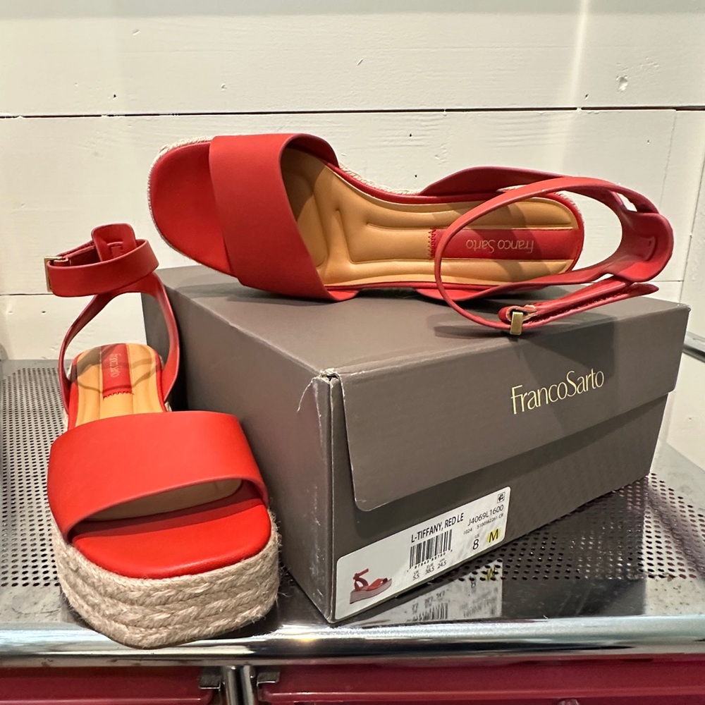 Franco Sarto Women's Tiffany Espadrille Wedge - Size 8 in Vintage Red Leather